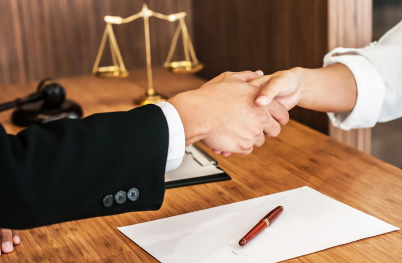 Artikel MAM LAW FIRM